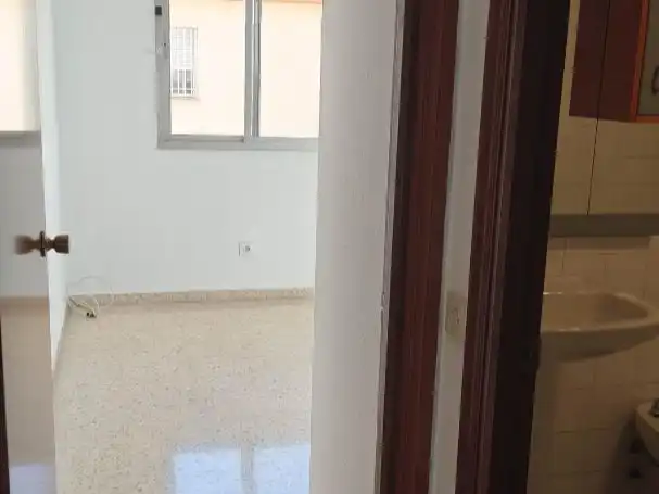 Piso de alquiler en Avenida de Kansas City, 45, San Pablo