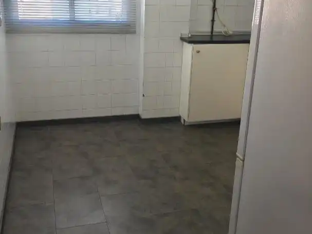 Piso de alquiler en Avenida de Kansas City, 45, San Pablo
