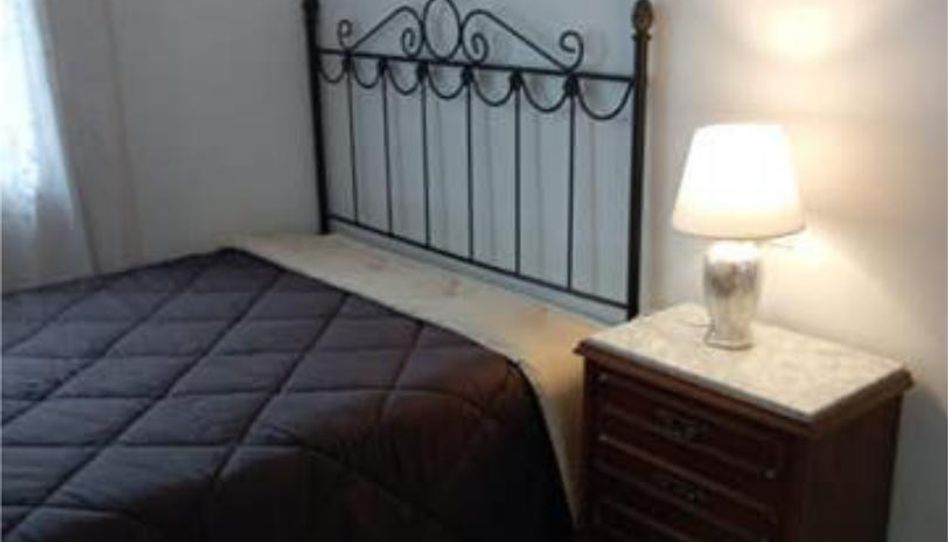 Casa o chalet de alquiler en Cabra, Córdoba - imagen 1 Foto 1 de Casa o chalet de alquiler en Cabra, Córdoba