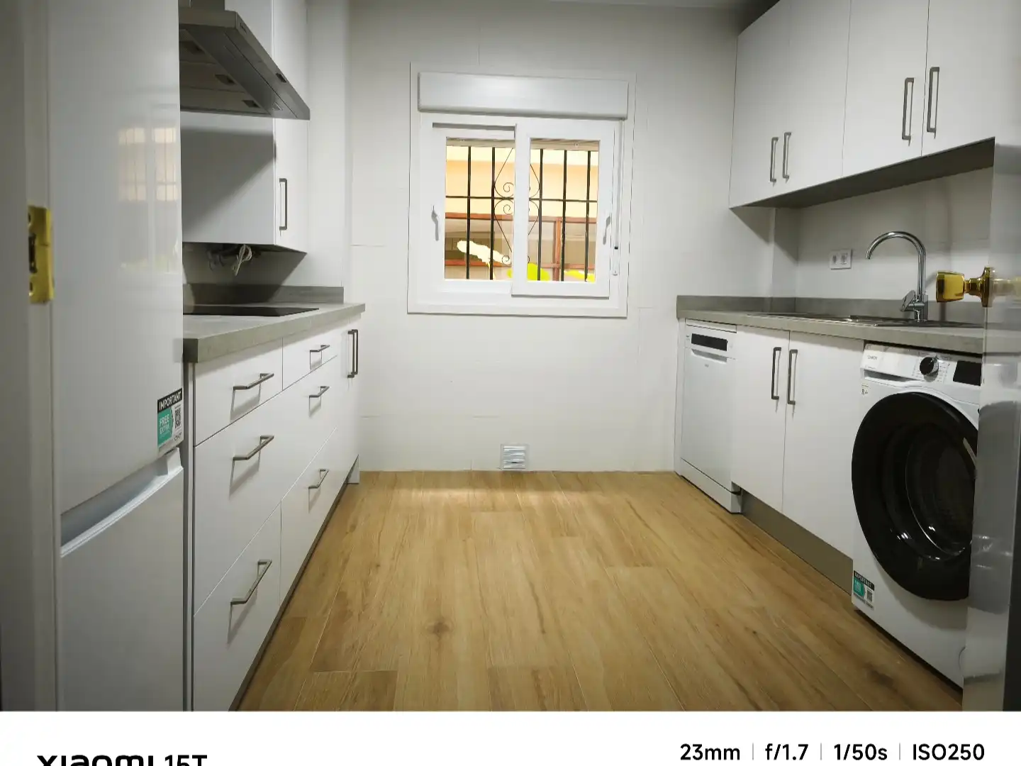 Flat for sale in Calle Luz Arriero, 2, Triana Este Kitchen of Flat for sale in Sevilla Capital with Air Conditioner and Terrace