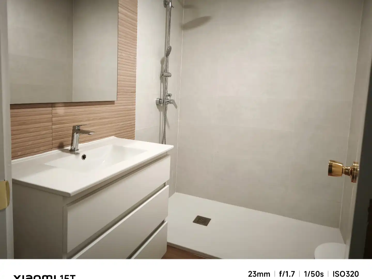 Flat for sale in Calle Luz Arriero, 2, Triana Este Bathroom of Flat for sale in Sevilla Capital with Air Conditioner and Terrace