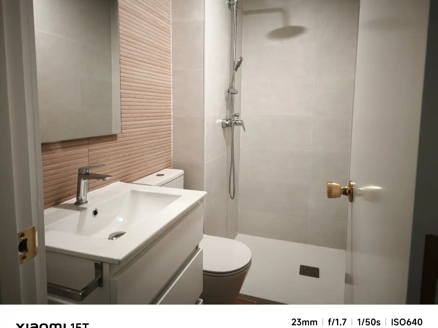 Flat for sale in Calle Luz Arriero, 2, Triana Este Bathroom of Flat for sale in Sevilla Capital with Air Conditioner and Terrace