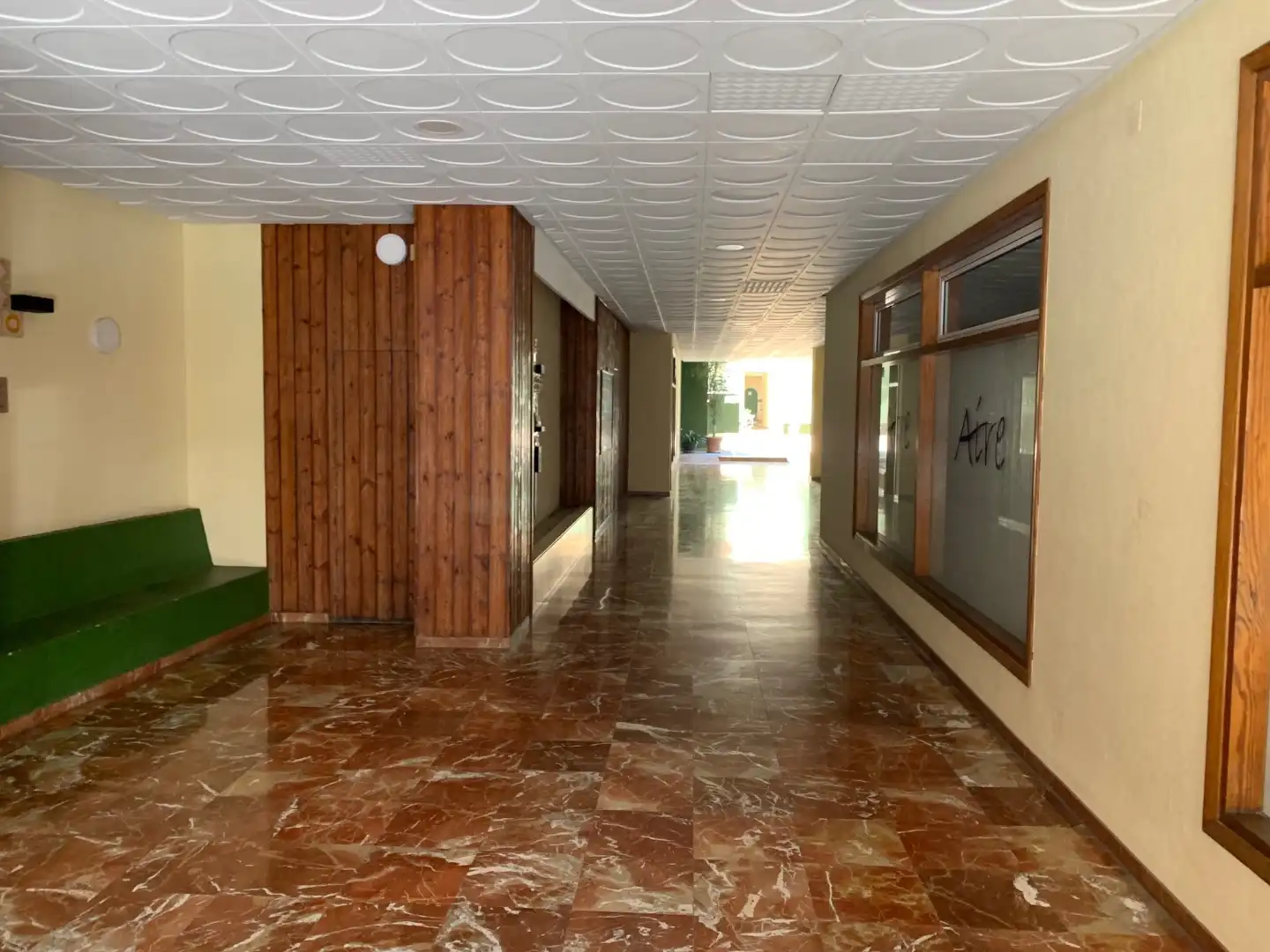 Flat for sale in Calle Luz Arriero, 2, Triana Este Flat for sale in Sevilla Capital with Air Conditioner and Terrace