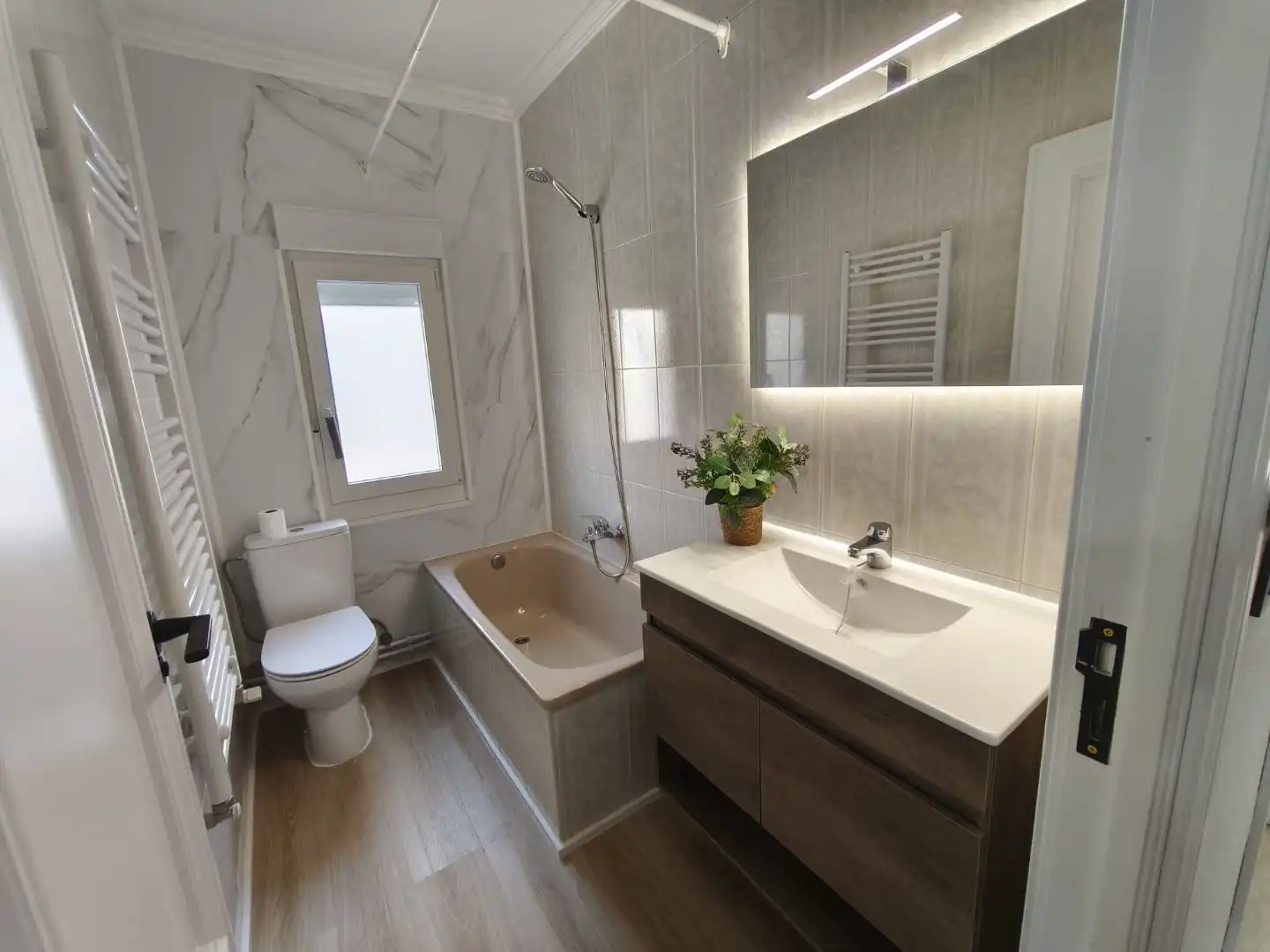 Wohnung zum Verkauf in Calle Salesas, 24, Salesas Badezimmer von Wohnung zum Verkauf in Salamanca Capital mit Terrasse