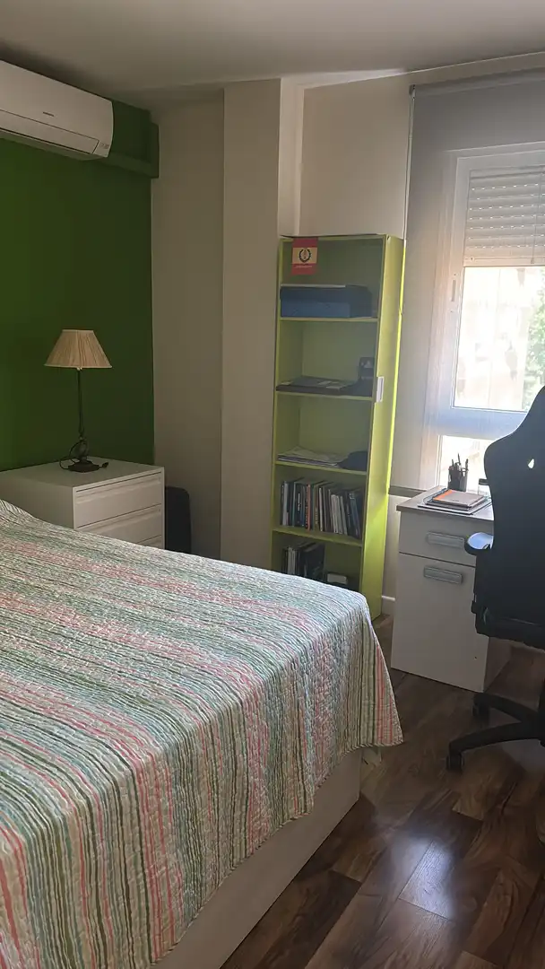Flat for sale in Calle Parque de Cabañeros, 6, Larache Bedroom of Flat for sale in Ciudad Real with Air Conditioner, Heating and Private garden