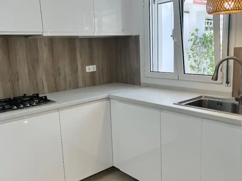 Casa adosada en venda a Carrer de la Sardana, 8, Levantina - Montgavina - Quintmar Cuina de Casa adosada en venda en Sitges amb Aire condicionat, Terrassa i Piscina
