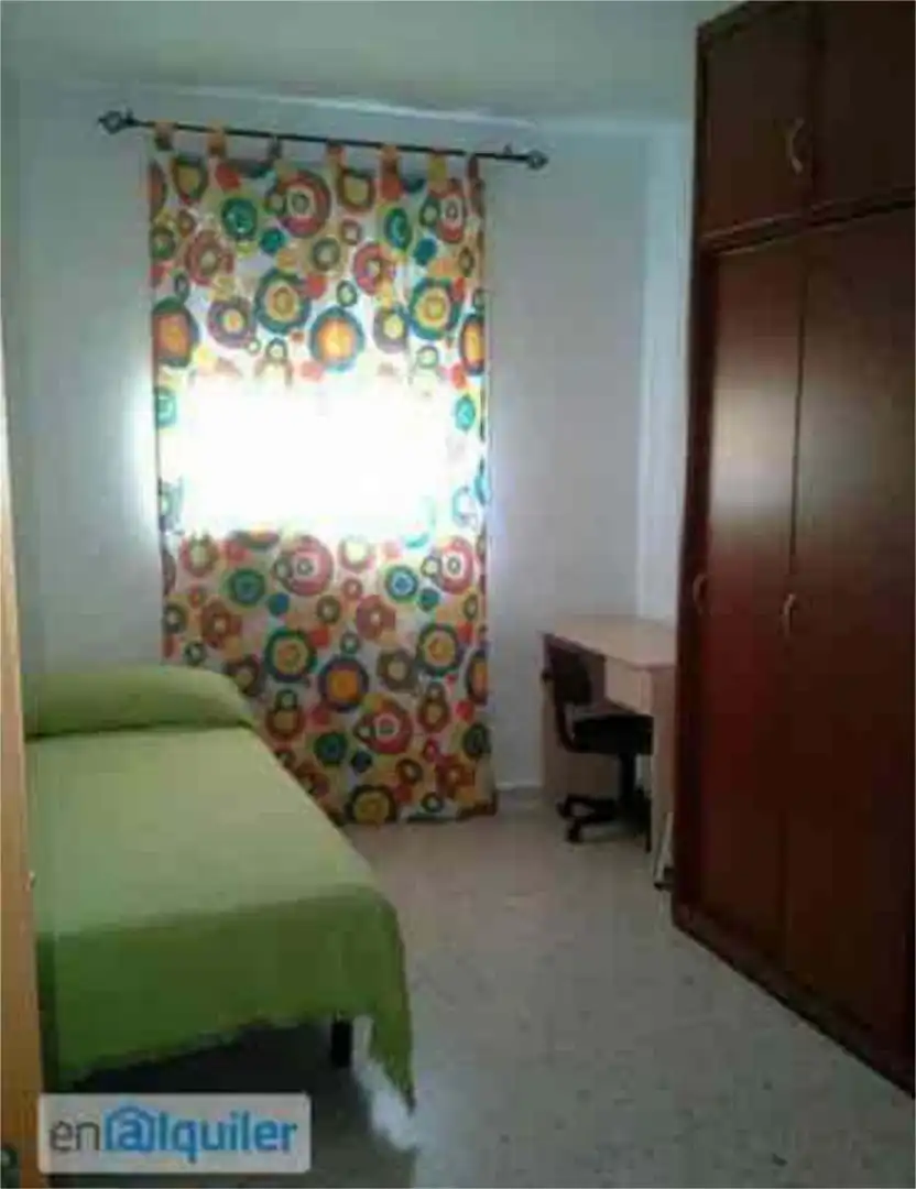 Flat for rent in La Hispanidad - Verdeluz Bedroom of Flat for rent in Huelva