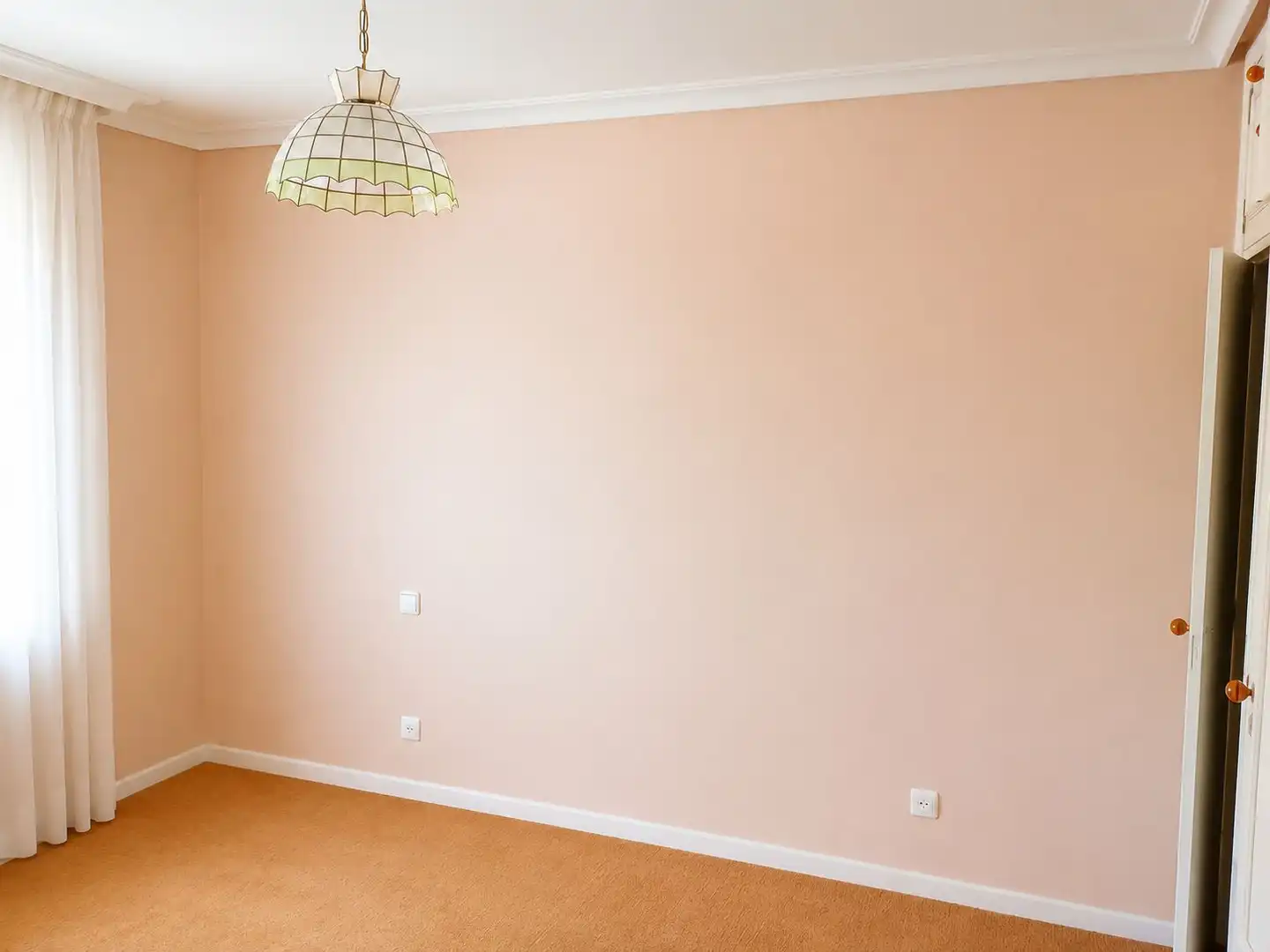 Piso en venta en Calle Barbecho, 31, Huerta del Rey Habitación de Piso en venta en Valladolid Capital con Terraza y Balcón
