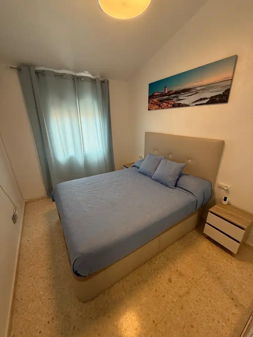 Habitación de Casa adosada de alquiler en Algeciras con Aire acondicionado, Jardín privado y Terraza