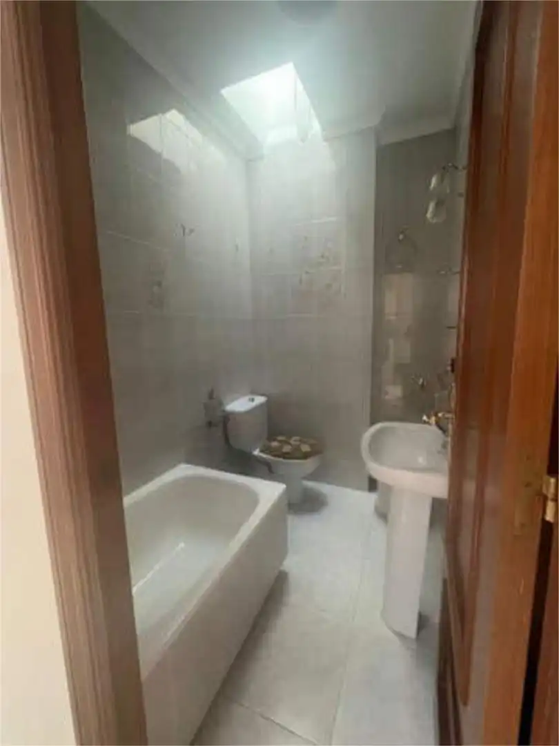 Houses for sale in Lepanto Bathroom of Houses for sale in Mairena del Aljarafe with Terrace