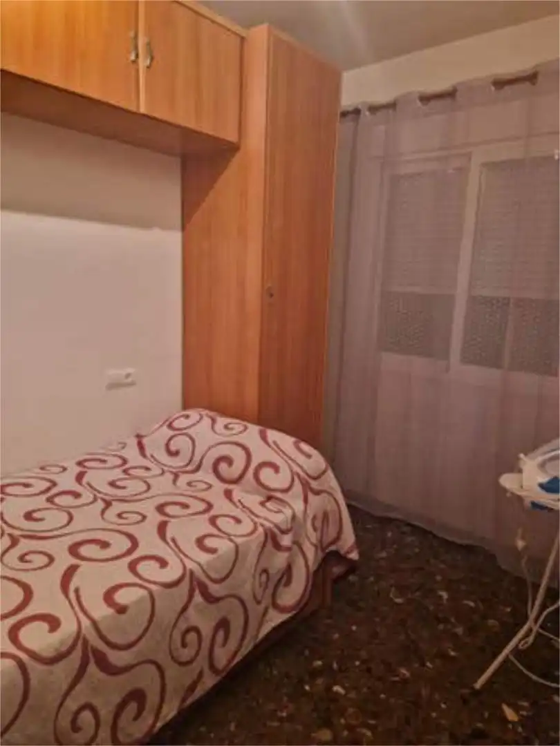 Habitación de Apartamento de alquiler en Cazorla con Amueblado