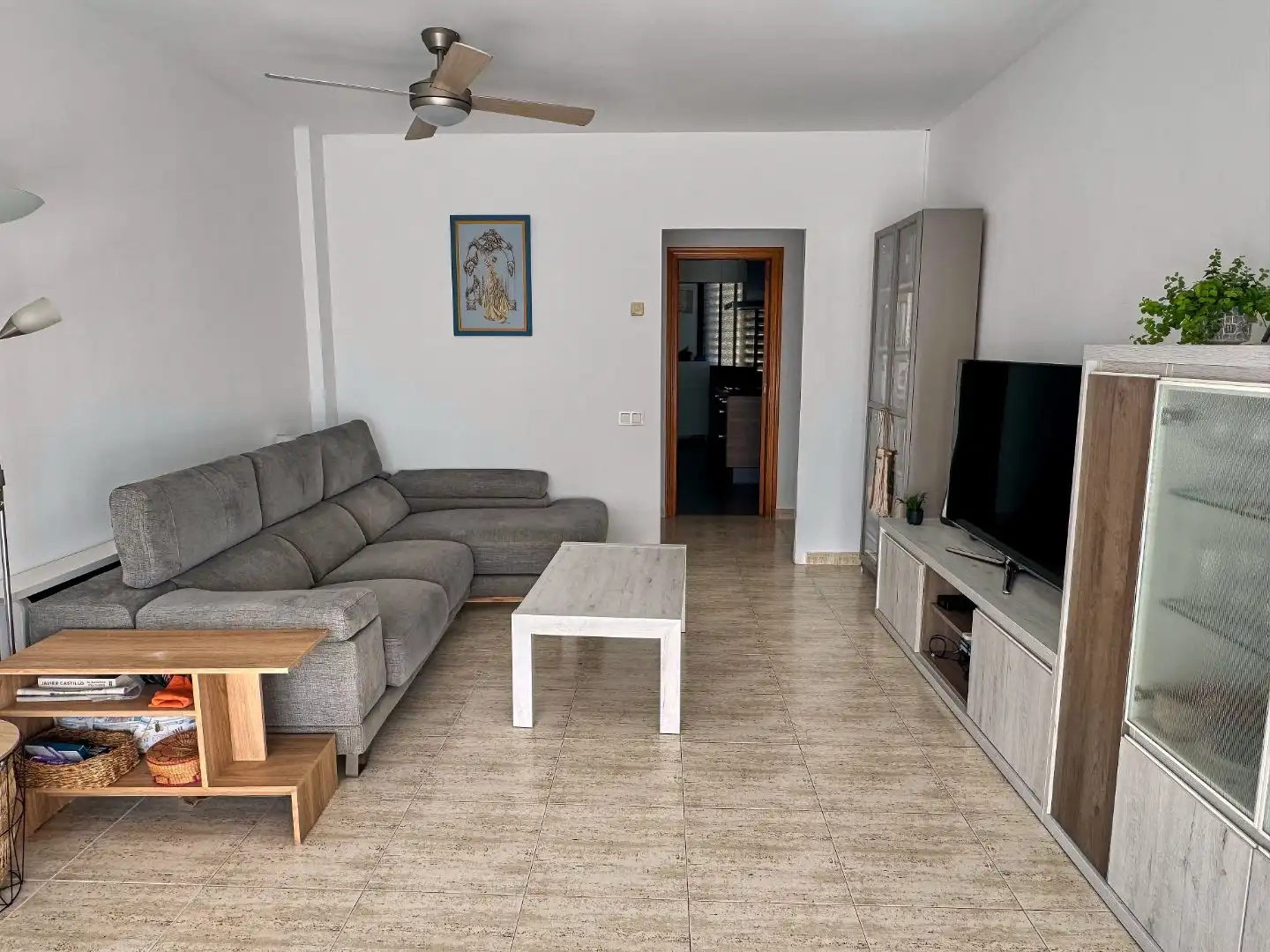 Flat for sale in Avinguda Can Corts, 21, Fontsanta - Fatjó Living room of Flat for sale in Cornellà de Llobregat with Terrace and Swimming Pool