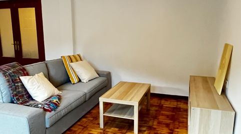 Piso de alquiler en Calle José María Cabañas, 33, Cerezo - Aspla - Torres, Torrelavega - imagen 3 Foto 3 de Piso de alquiler en Calle José María Cabañas, 33, Cerezo - Aspla - Torres, Torrelavega