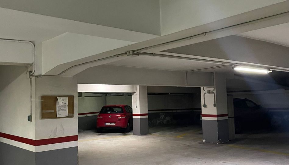 Garatge en venda a Avenida Finisterre, 15, San Pablo - Juan Flórez, A Coruña Capital - imatge 1 Foto 1 de Garatge en venda a Avenida Finisterre, 15, San Pablo - Juan Flórez, A Coruña Capital