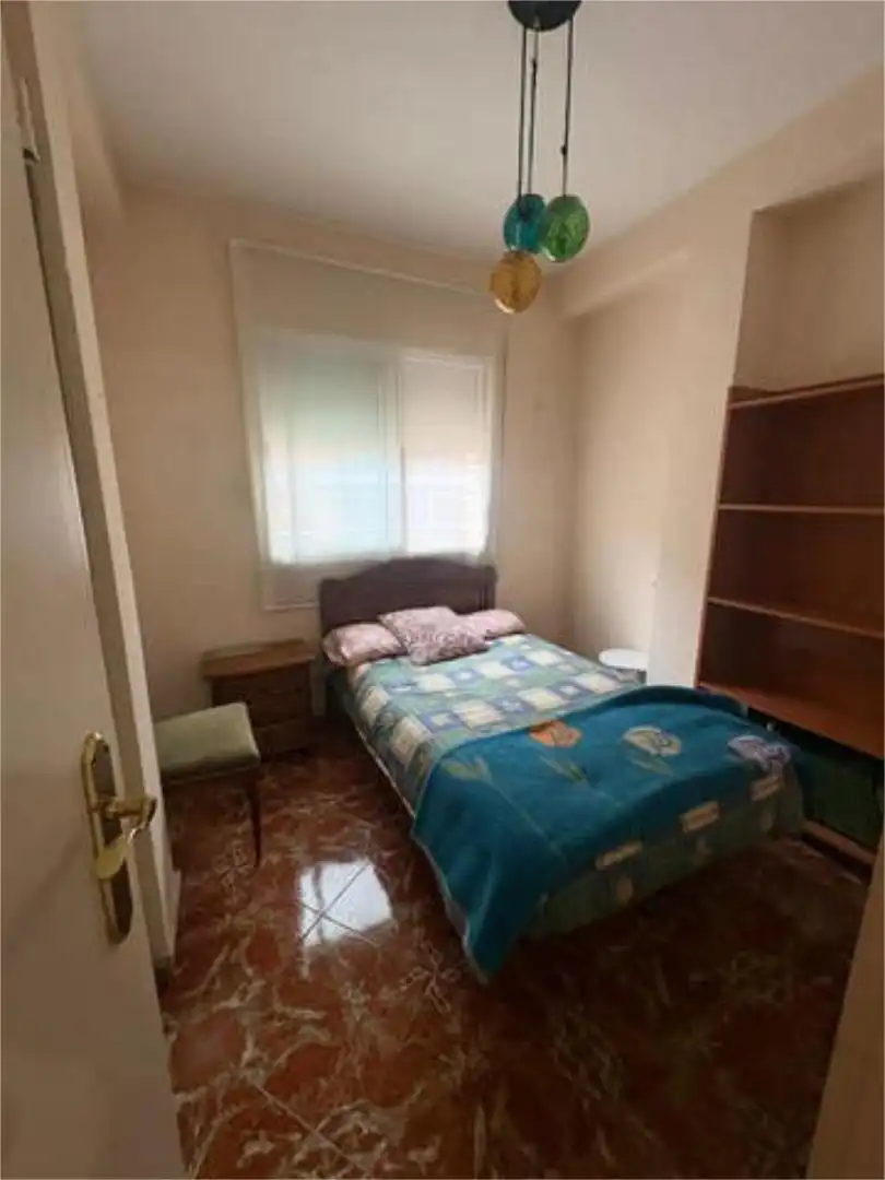 Piso en venta en San Antón Habitación de Piso en venta en Murcia con Amueblado