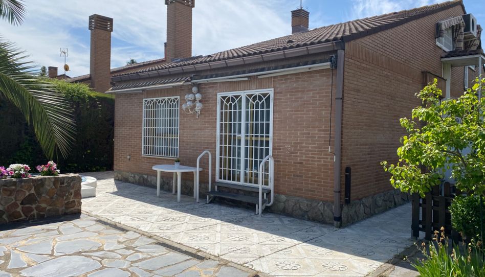 Piso en venta en Urbanizaciones, Rivas-Vaciamadrid - imagen 1 Foto 1 de Piso en venta en Urbanizaciones, Rivas-Vaciamadrid