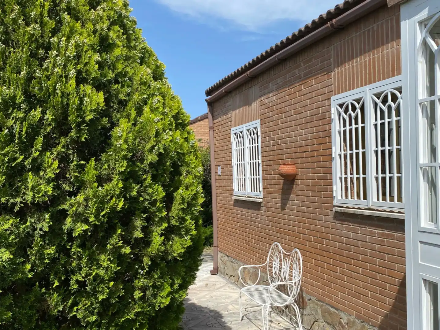 Vista exterior de Casa o chalet en venta en Rivas-Vaciamadrid con Aire acondicionado, Calefacción y Jardín privado