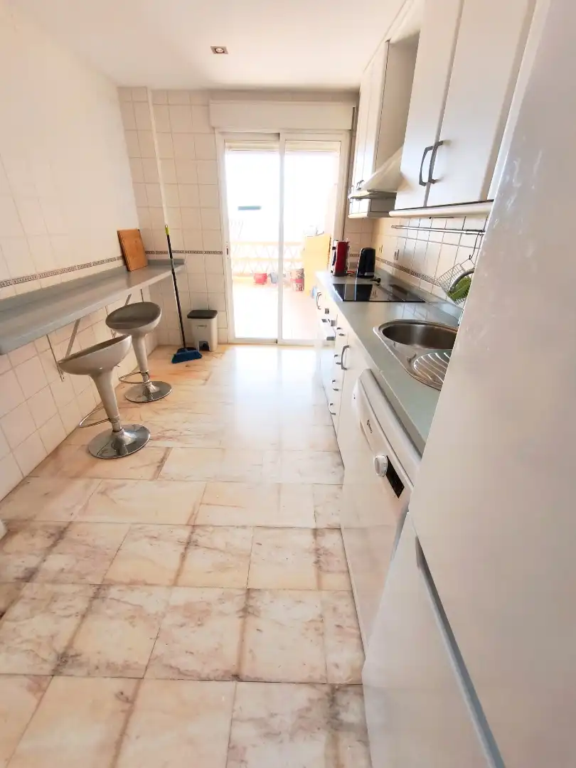 Flat for rent in Calle del Seglar, 13, La Herradura centro
