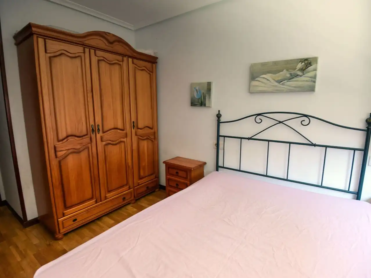 Wohnung zur Miete in Carretera Santander, 42, Villaquilambre Schlafzimmer von Wohnung zur Miete in Villaquilambre mit Heizung, Parkett und Möbliert