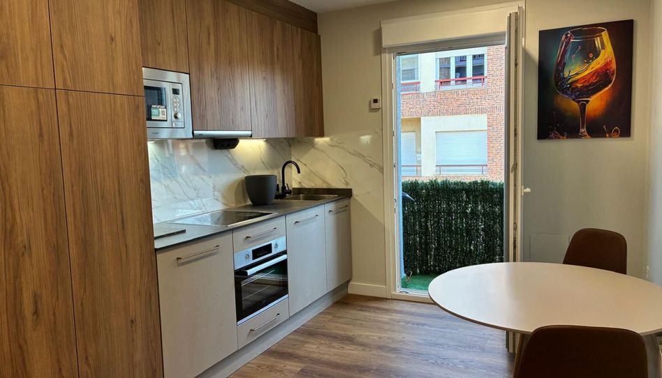 Piso de alquiler en Calle San Millán, 7, San Millán - Ayuntamiento, Logroño - imagen 1 Foto 1 de Piso de alquiler en Calle San Millán, 7, San Millán - Ayuntamiento, Logroño