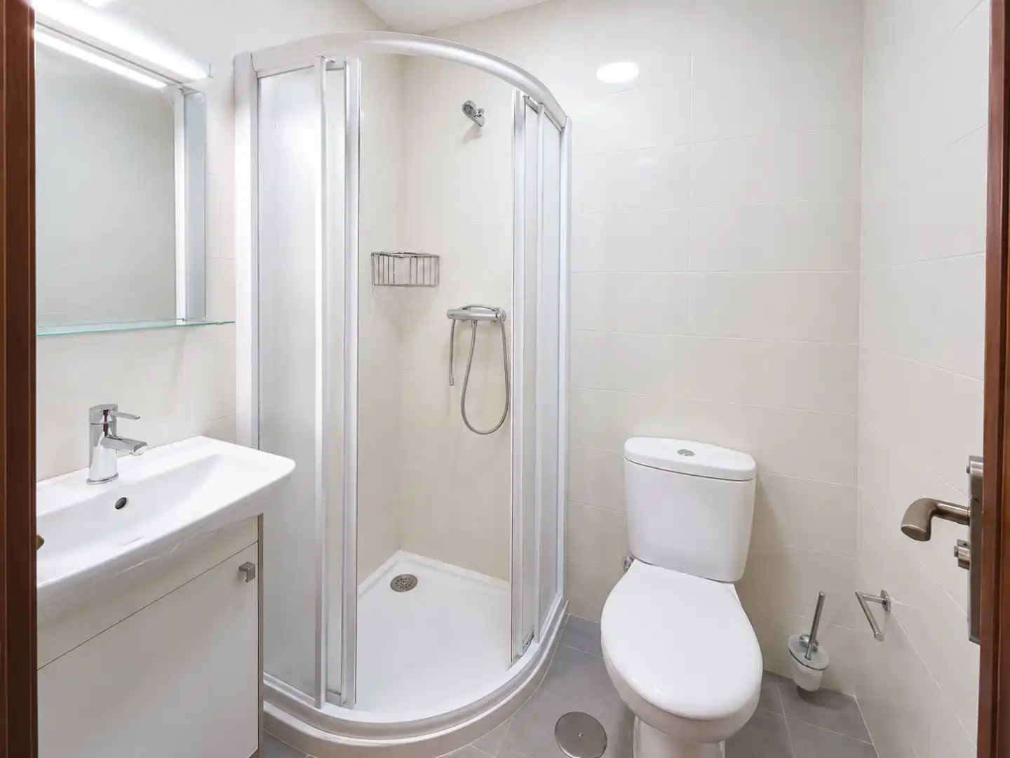 Bathroom of Flat for sale in Ourense Capital   with Air Conditioner and Balcony
