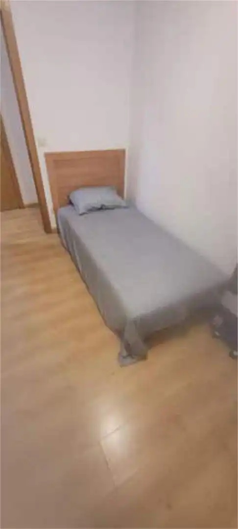 Wohnung zur Miete in O Porriño Schlafzimmer von Wohnung zur Miete in O Porriño mit Terrasse
