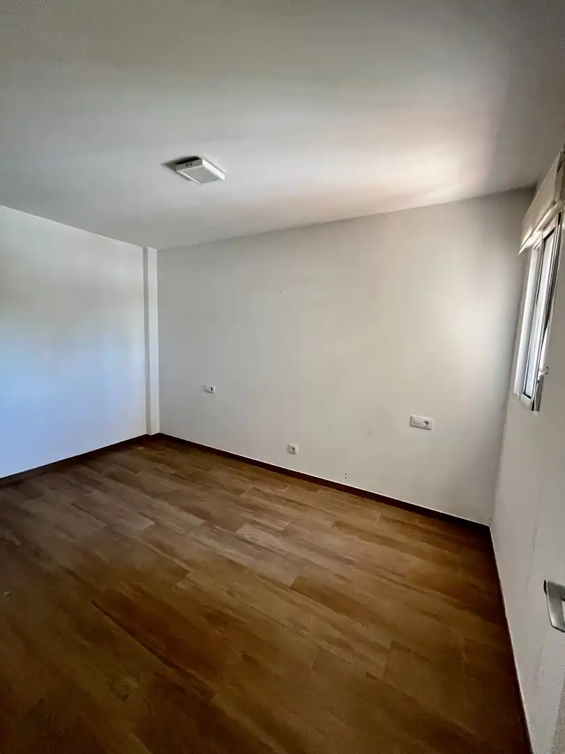 Casa o chalet en venta en Urbanización el Paraíso, 71, San Miguel - El Paraiso Habitación de Casa o chalet en venta en Náquera con Aire acondicionado, Terraza y Piscina