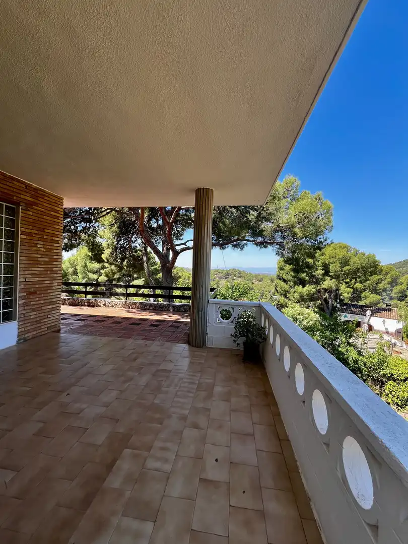 Casa o chalet en venta en Urbanización el Paraíso, 71, San Miguel - El Paraiso Terraza de Casa o chalet en venta en Náquera con Aire acondicionado, Terraza y Piscina