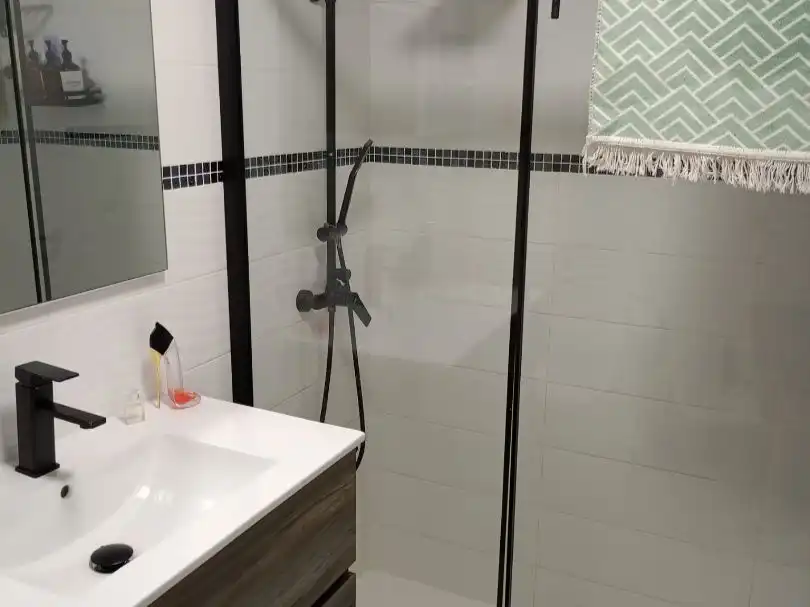 Piso en venta en Calle Jorge Juan, 10, San Fulgencio Baño de Piso en venta en San Fulgencio con Aire acondicionado, Terraza y Trastero