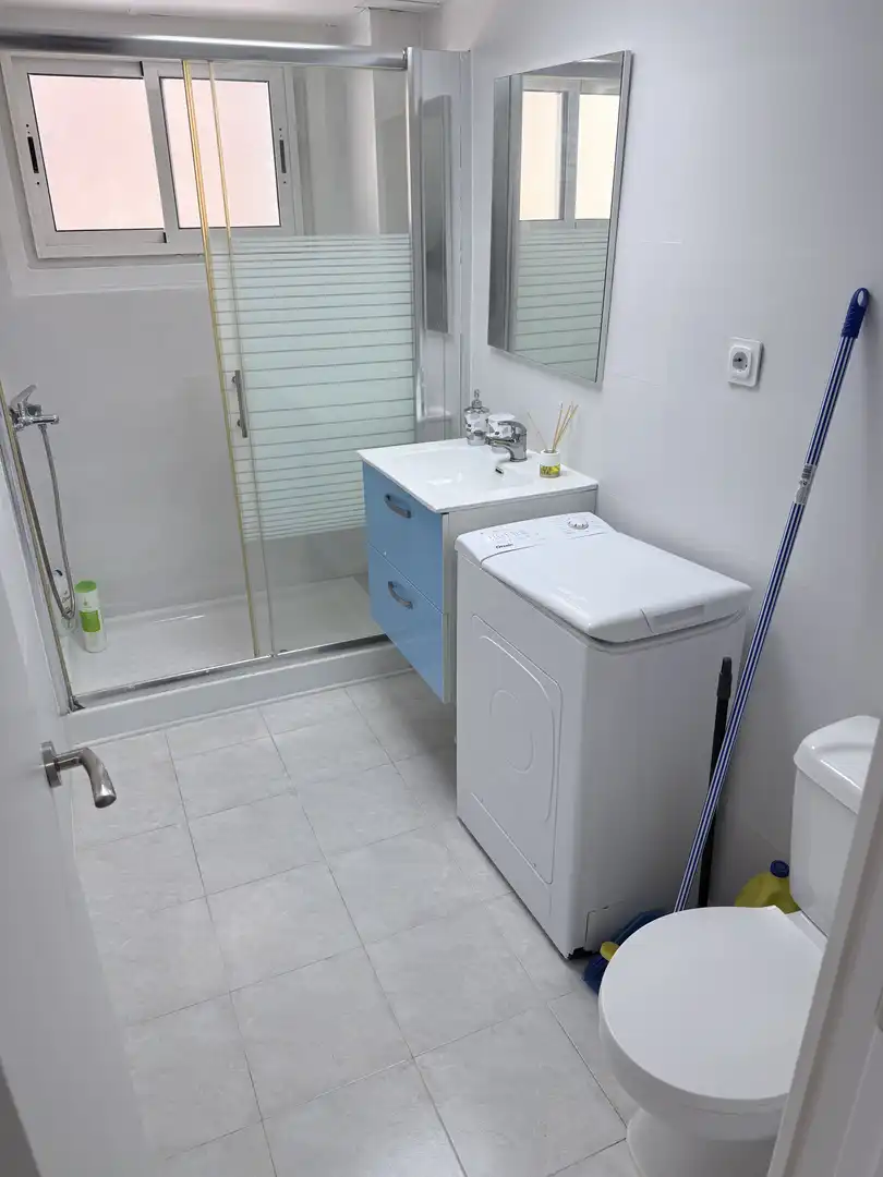 Baño de Estudio en venta en Almería con Terraza
