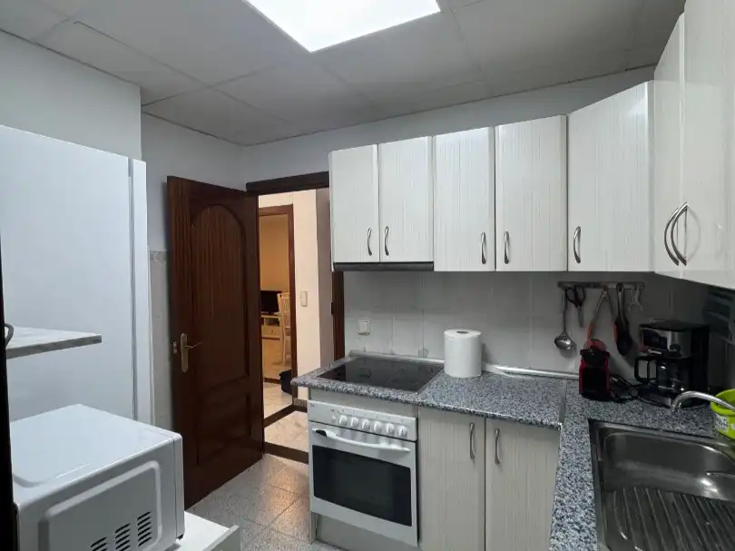 Room in Calle Héroe de Sostoa, 78, La Princesa