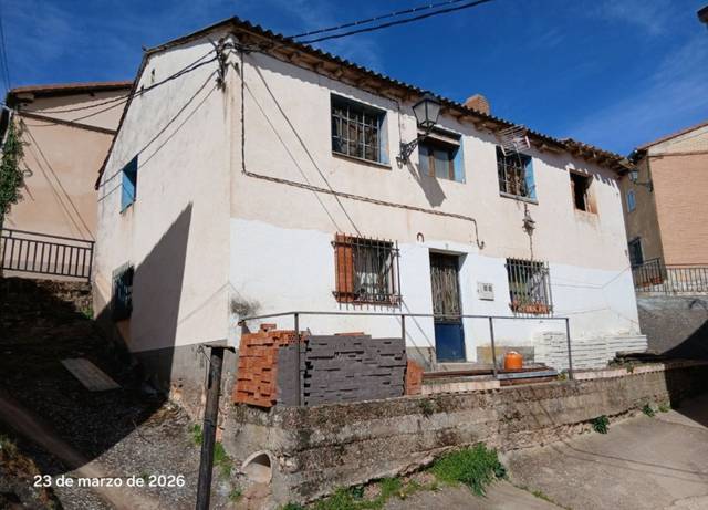 Casa-chalet en Venta en Calle Iglesia-Soto Burgo, 17 en Valdemaluque