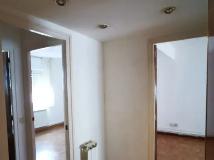 Flat for rent in Calle Paula de la Vega, 4, Pinar del Rey Flat for rent in Madrid with Heating and Parquet flooring