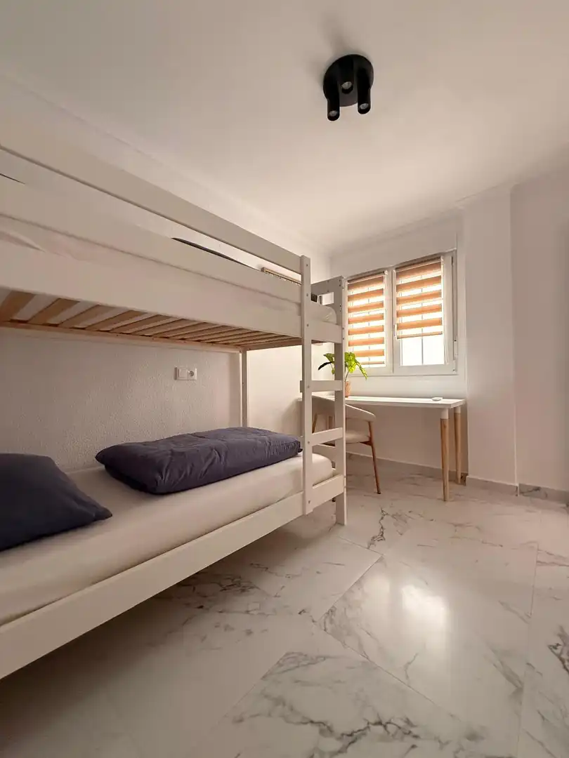 Dúplex en venda a Calle del Puerto Romano, Gaspar Perelló Dormitori de Dúplex en venda en Torrevieja amb Aire condicionat, Terrassa i Traster