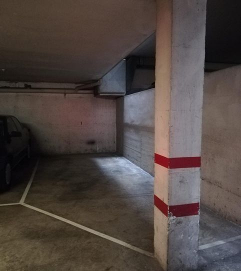 Garage zur Miete in Carrer del Mestre Joan Corrales, 28, La Plana, Esplugues de Llobregat - Bild 2 Foto 2 von Garage zur Miete in Carrer del Mestre Joan Corrales, 28, La Plana, Esplugues de Llobregat
