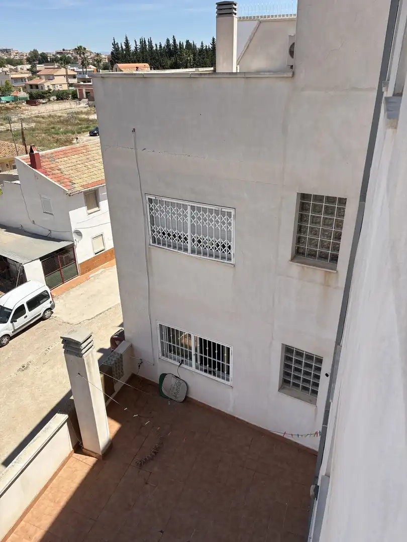 Piso en venta en Carril Cuevas, 12, Cabezo de Torres Vista exterior de Piso en venta en Murcia con Aire acondicionado, Calefacción y Parquet