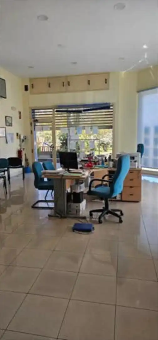 Büro zur Miete in Centro Büro zur Miete in Fuenlabrada mit Klimaanlage