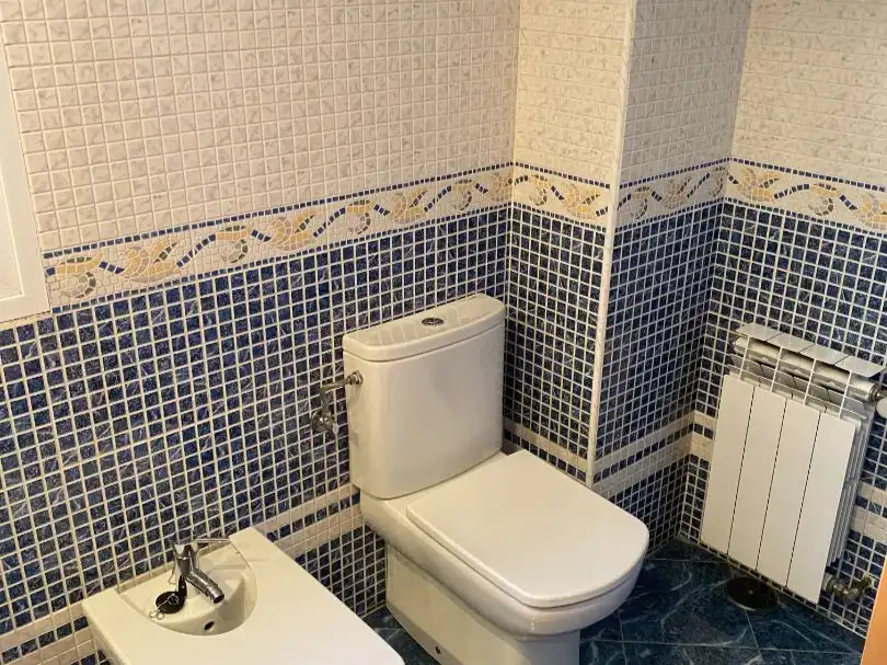 Baño de Piso de alquiler en Coslada con Aire acondicionado, Calefacción y Parquet