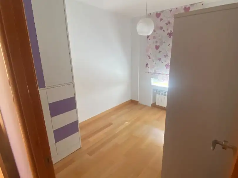 Habitación de Piso de alquiler en Coslada con Aire acondicionado, Calefacción y Parquet