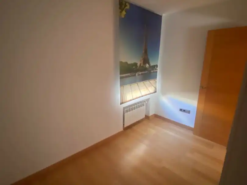 Piso de alquiler en Coslada con Aire acondicionado, Calefacción y Parquet