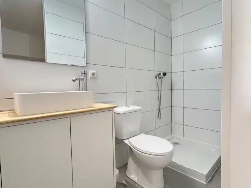 Bathroom of Houses for sale in Rubí  with Terrace and Swimming Pool