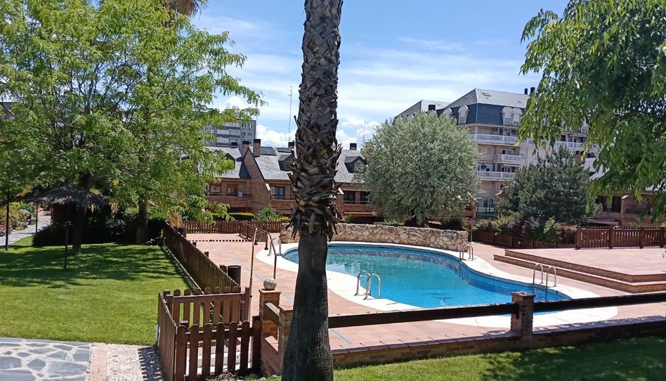 Haus oder Chalet zum Verkauf in Avenida de Cantabria, 16, La Serna, Fuenlabrada - Bild 1 Foto 1 von Haus oder Chalet zum Verkauf in Avenida de Cantabria, 16, La Serna, Fuenlabrada