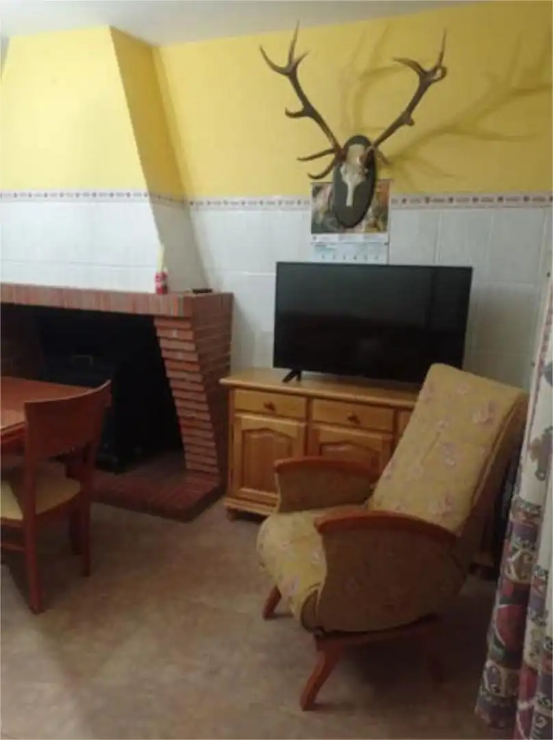 Sala d'estar de Casa o xalet en venda en Cabezarrubias del Puerto
