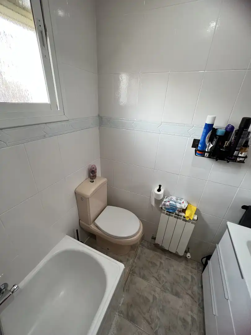 Piso en venta en Calle Conde de Superunda, 2, Oeste Baño de Piso en venta en Logroño con Terraza y Balcón