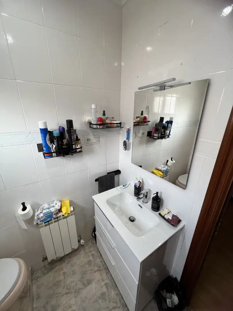 Piso en venta en Calle Conde de Superunda, 2, Oeste Baño de Piso en venta en Logroño con Terraza y Balcón