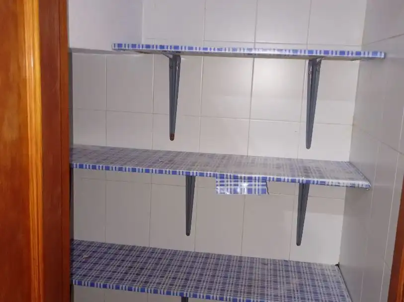 Baño de Dúplex de alquiler en Adra con Aire acondicionado, Terraza y Amueblado