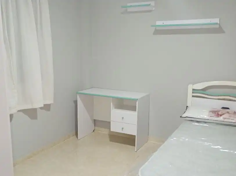 Habitación de Dúplex de alquiler en Adra con Aire acondicionado, Terraza y Amueblado
