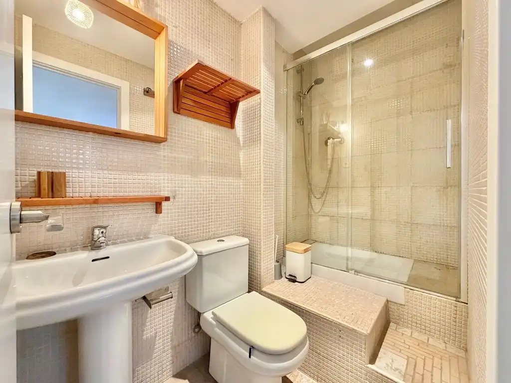 Estudio en venta en Calle de José Calvo, 15, Berruguete Baño de Estudio en venta en Madrid con Aire acondicionado y Amueblado