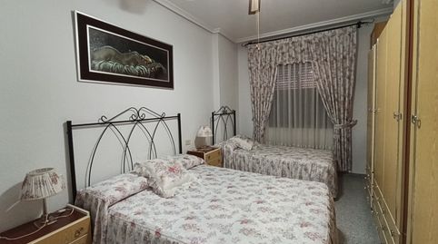 Foto 3 de Casa adosada en venta en Calle Socuéllamos, 7, Villarrobledo, Albacete