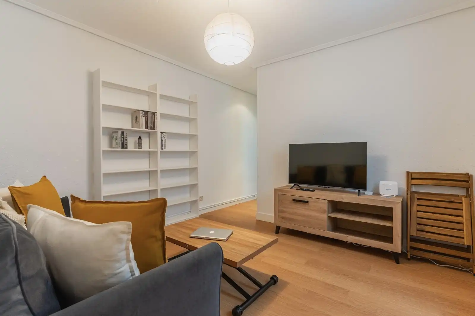 Sala de estar de Piso de alquiler en  Madrid Capital